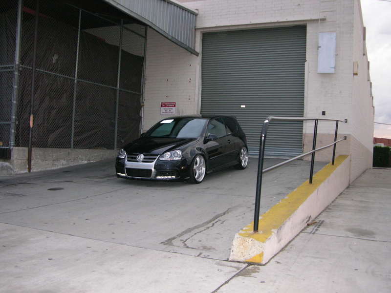 2006 Volkswagen Rabbit photo