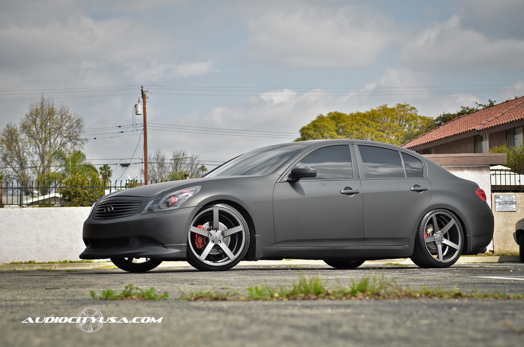 2013 Infiniti G37 photo
