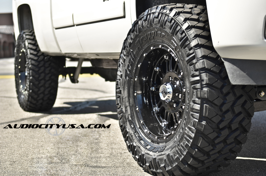 2013 Chevrolet Silverado 2500HD photo