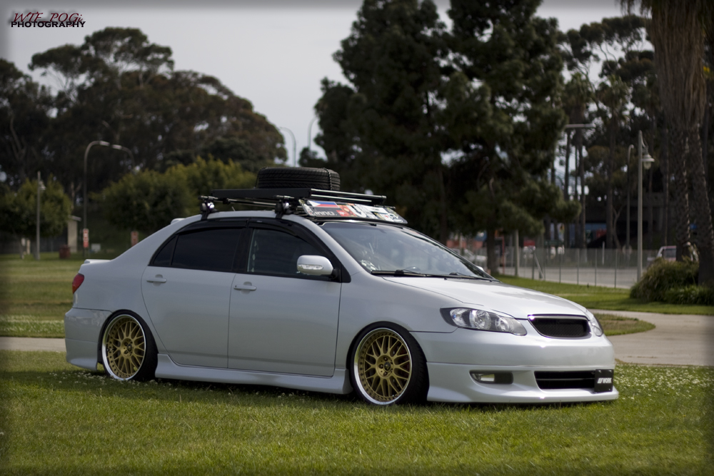 2005 Toyota Corolla photo