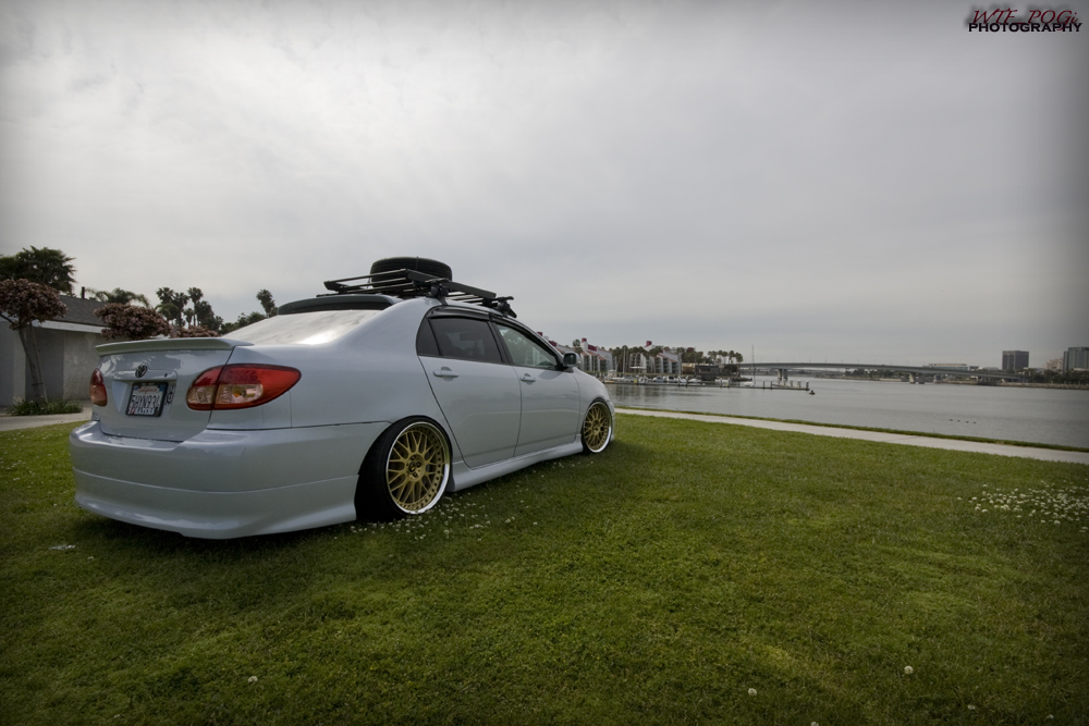 2005 Toyota Corolla photo
