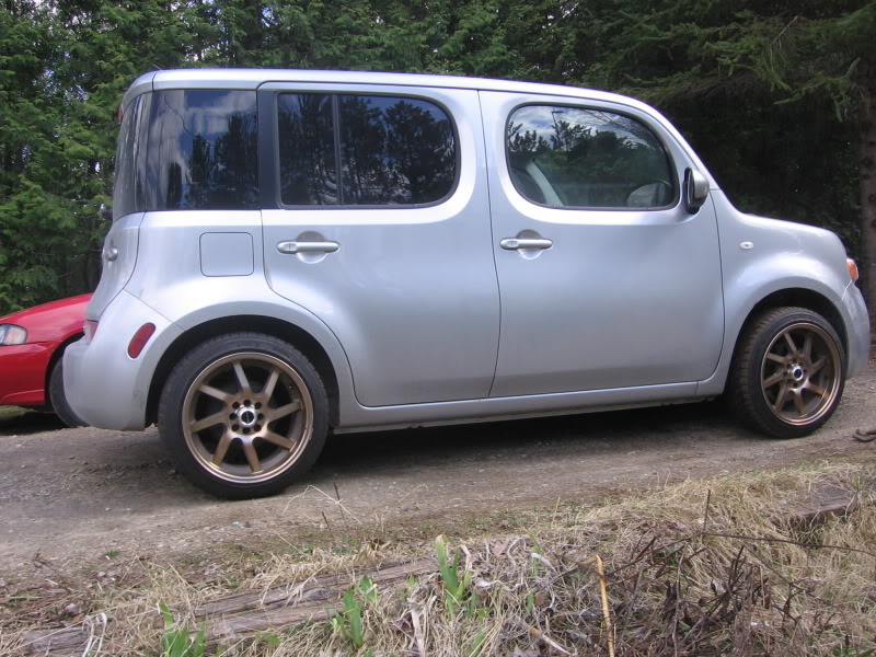 2011 Nissan Cube photo