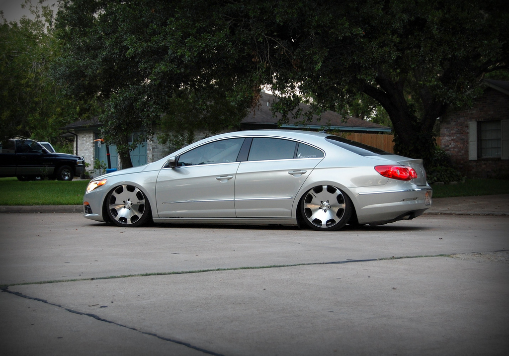 2009 Volkswagen CC photo