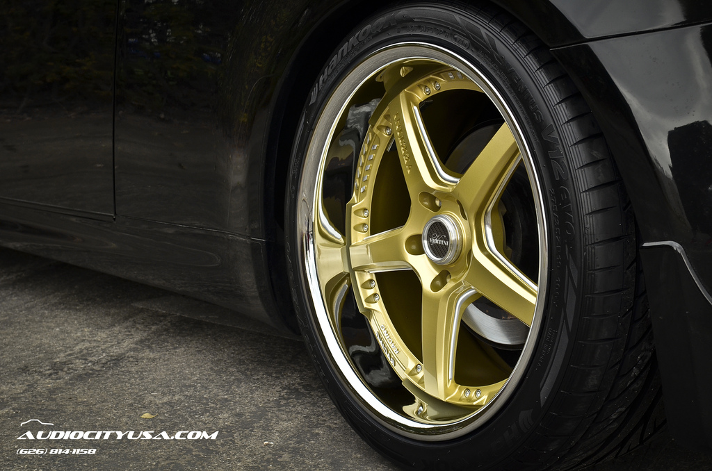 2005 Infiniti G35 photo