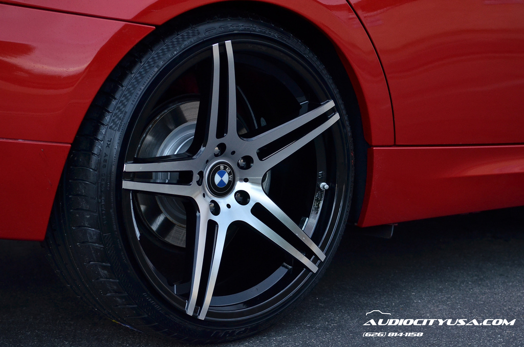 2011 BMW 328 photo
