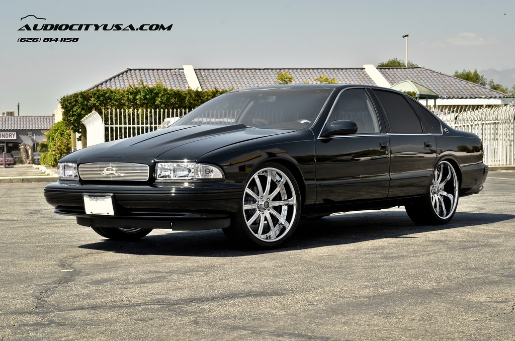2000 Chevrolet Impala photo