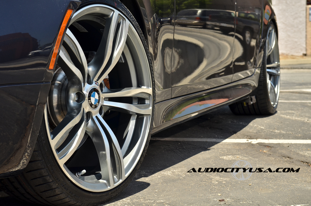 2008 BMW 550 photo