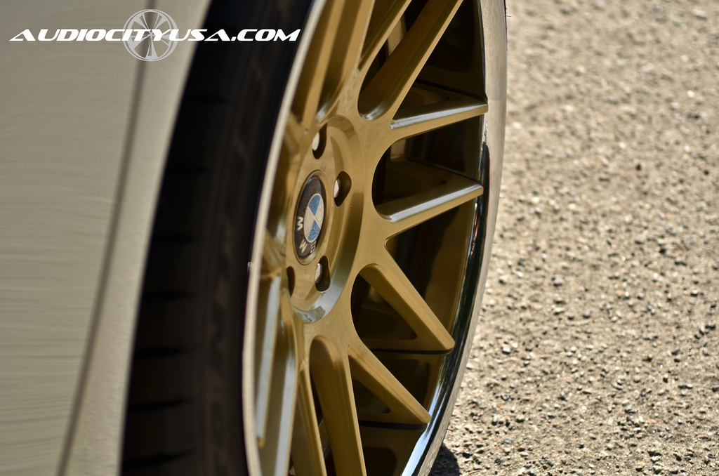2013 BMW 335 photo
