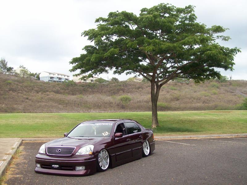 2001 Lexus LS 430 photo