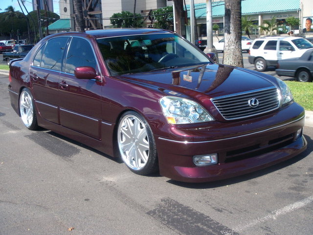 2001 Lexus LS 430 photo