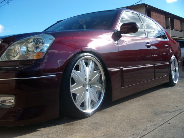 2001 Lexus LS 430 photo
