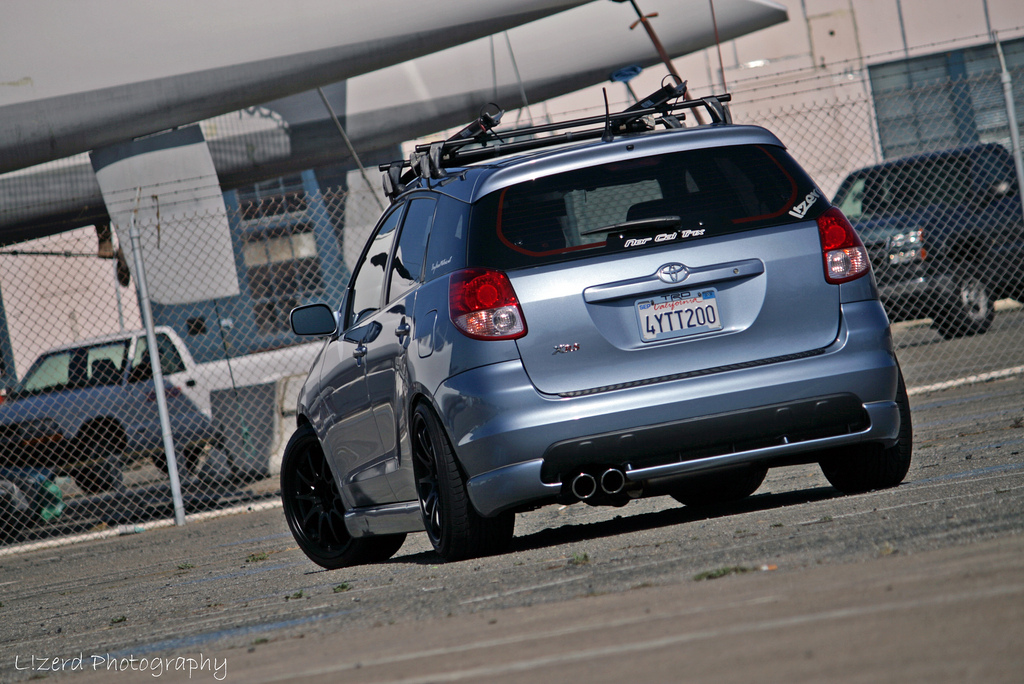 2003 Toyota Matrix photo