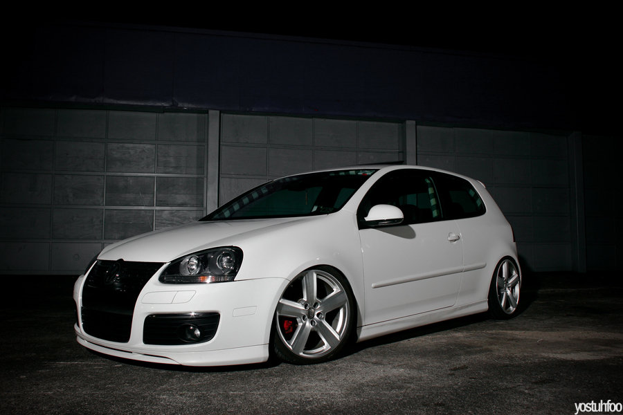2007 Volkswagen Rabbit photo