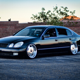 2000 Lexus LS 400