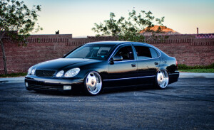 Lexus LS 400