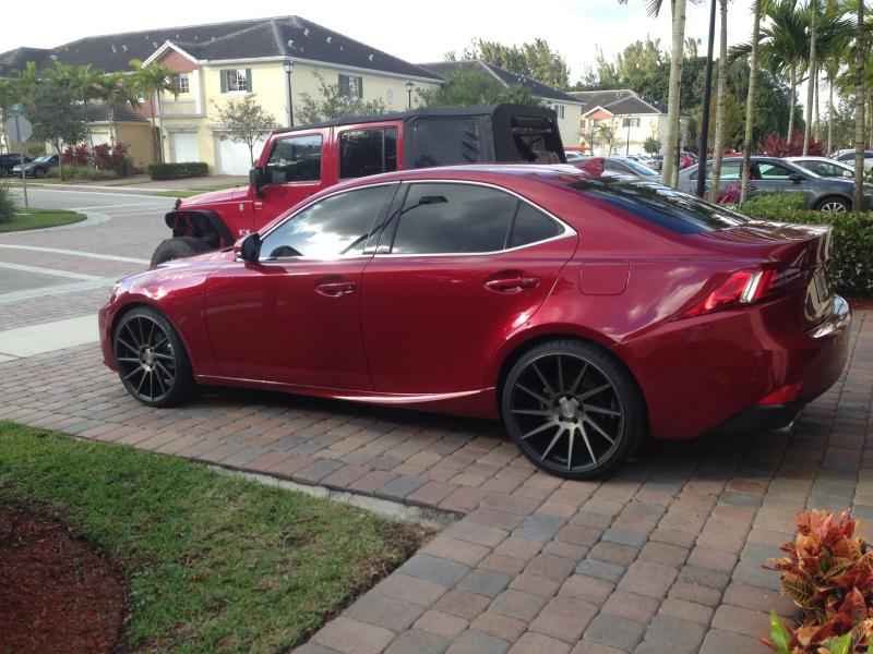 2015 Lexus IS 250 photo