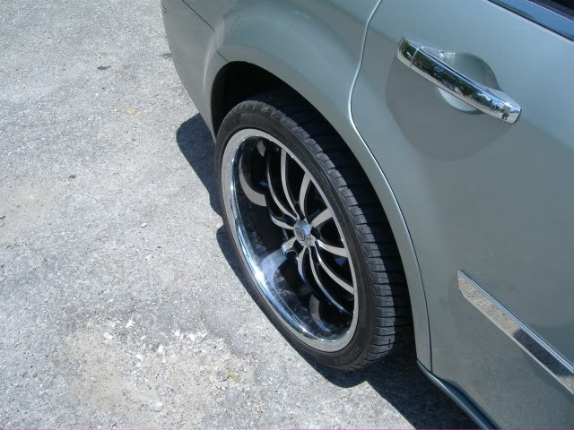 2005 Chrysler 300C photo