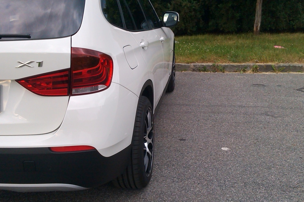 2013 BMW X1 photo