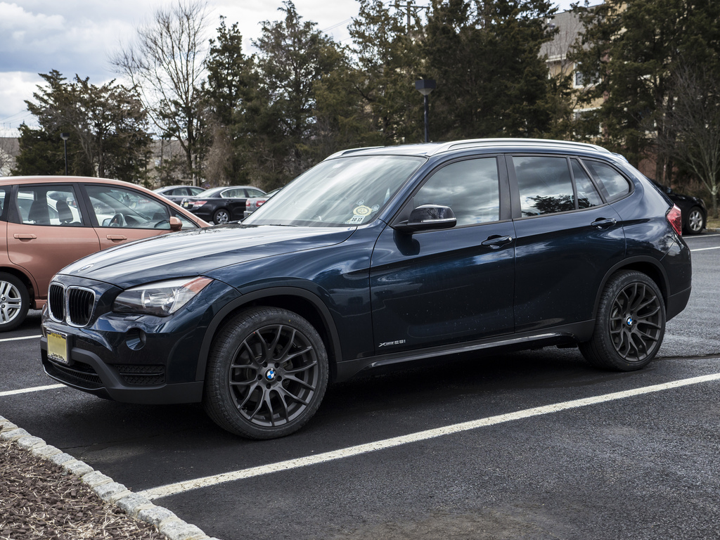 2013 BMW X1 photo