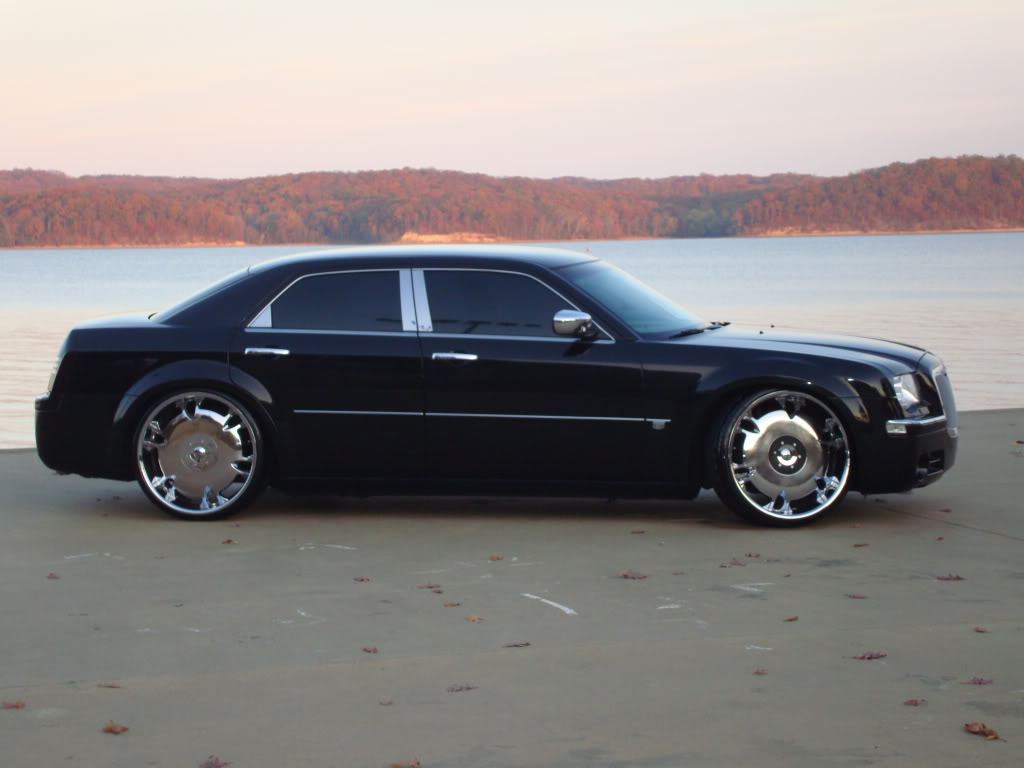 2012 Chrysler 300 photo