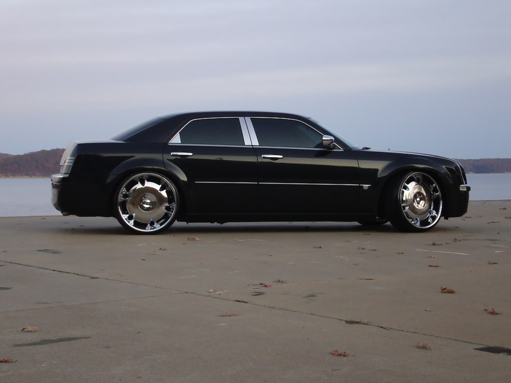 2012 Chrysler 300 photo
