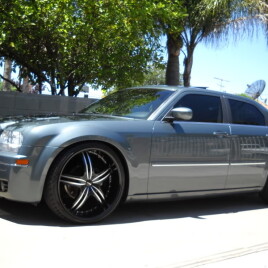 2005 Chrysler 300