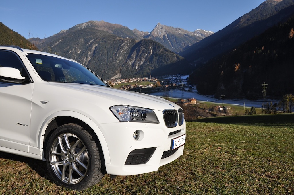 2011 BMW X3 photo