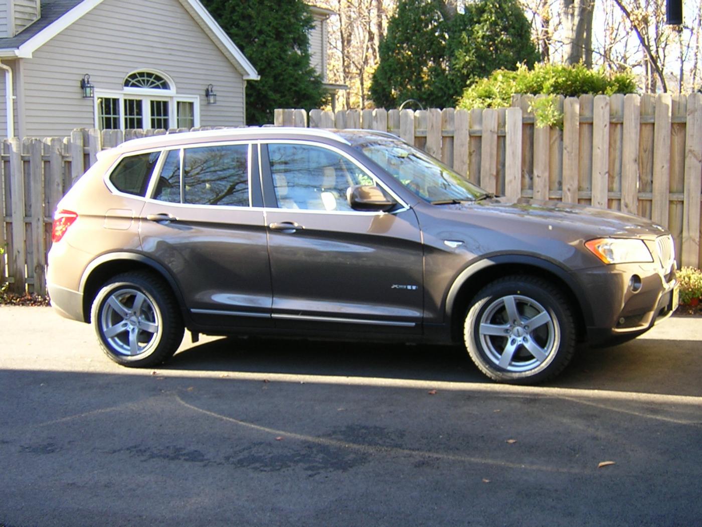 2011 BMW X3 photo