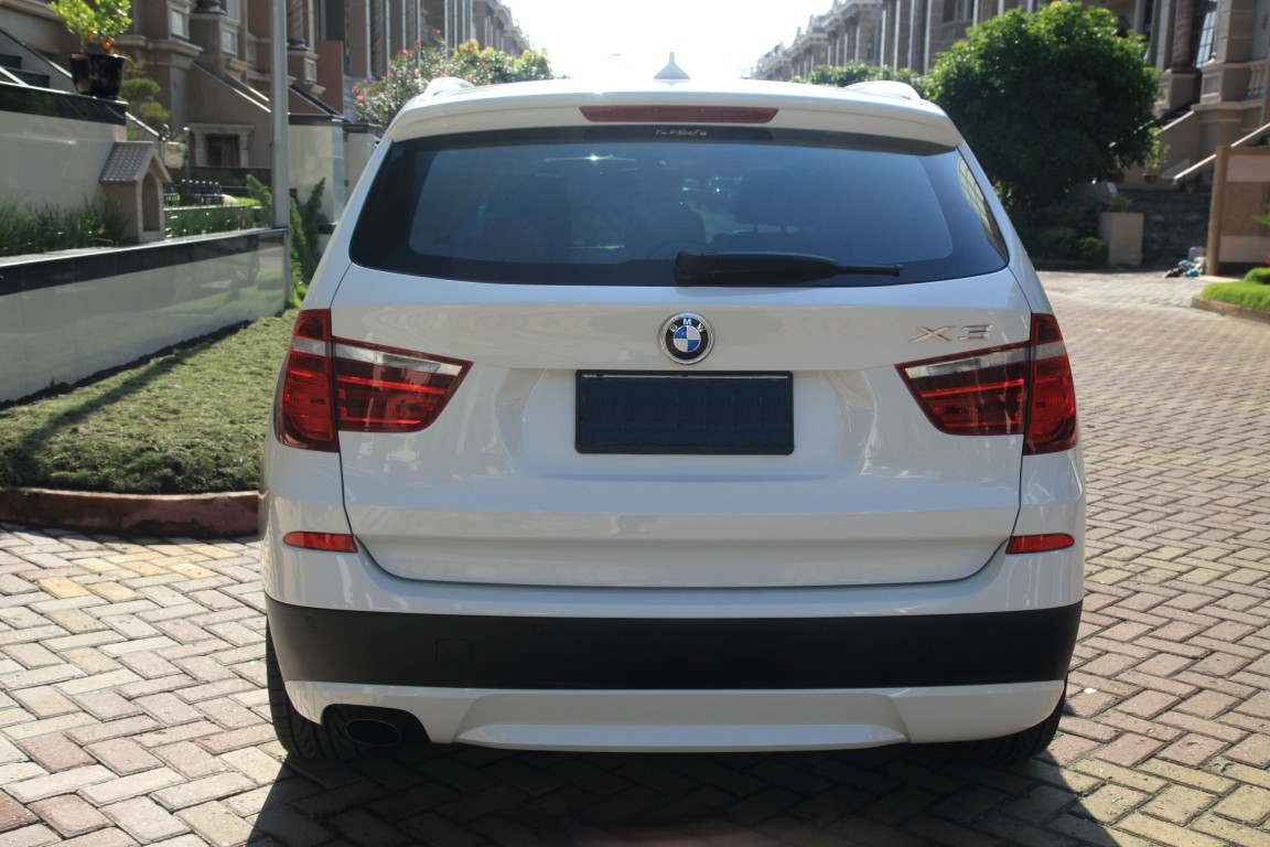 2011 BMW X3 photo