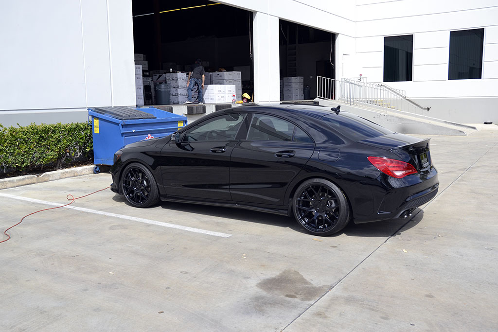 2015 Mercedes-Benz CLA-Class photo