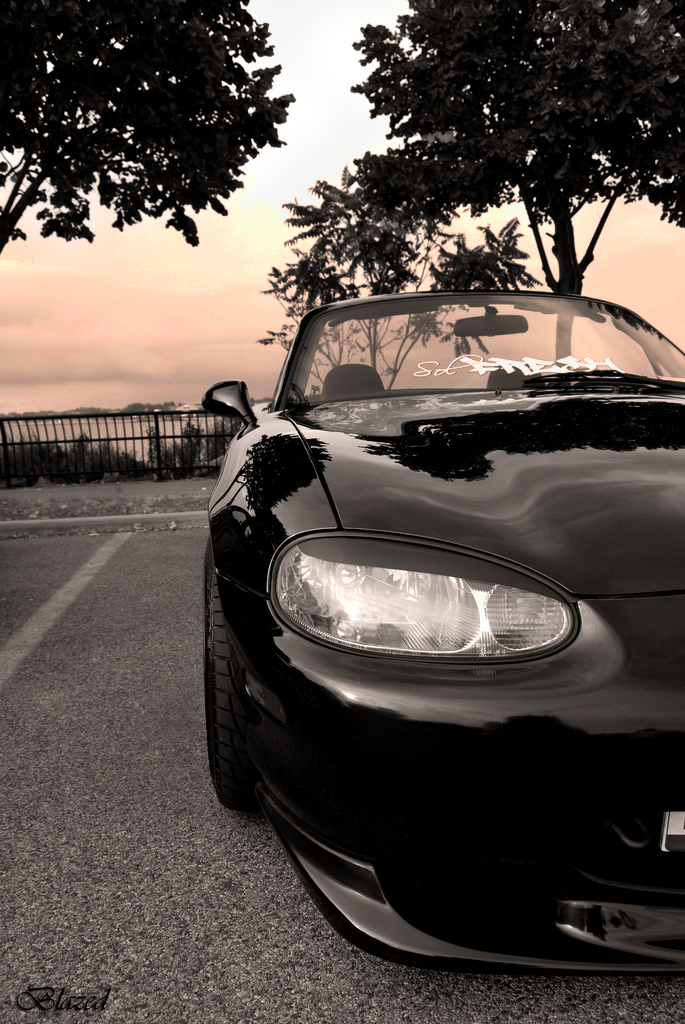 1999 Mazda MX-5 Miata photo