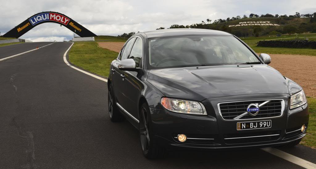 2008 Volvo S80 photo