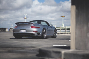 2015 Porsche 911