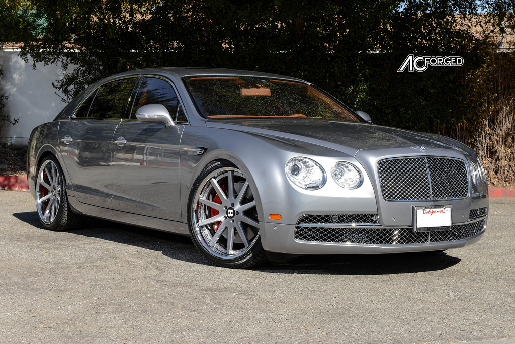 2015 Bentley Flying Spur photo