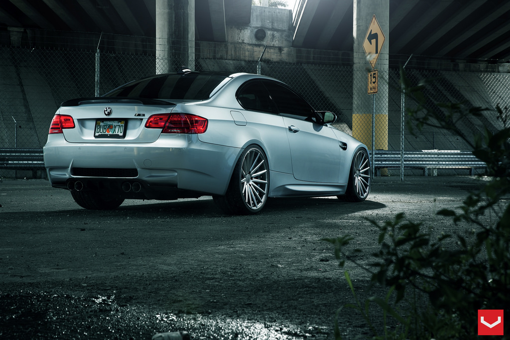 2012 BMW M3 photo