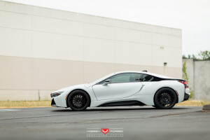2016 BMW i8