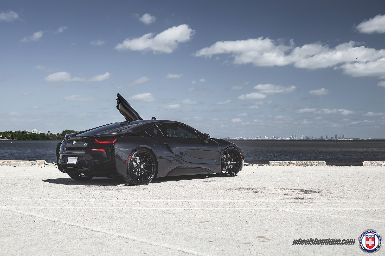 2015 BMW i8 photo