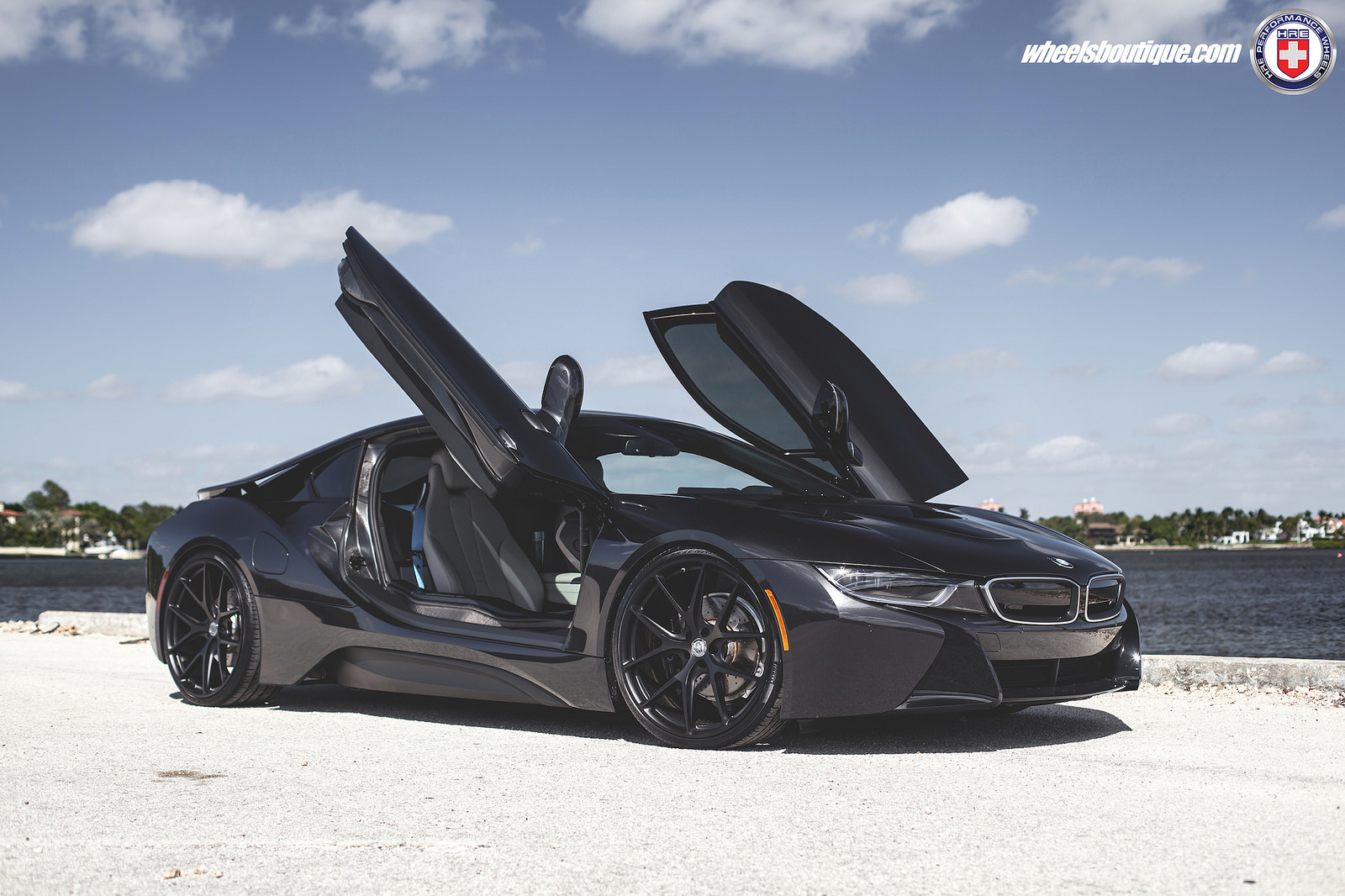 2015 BMW i8 photo