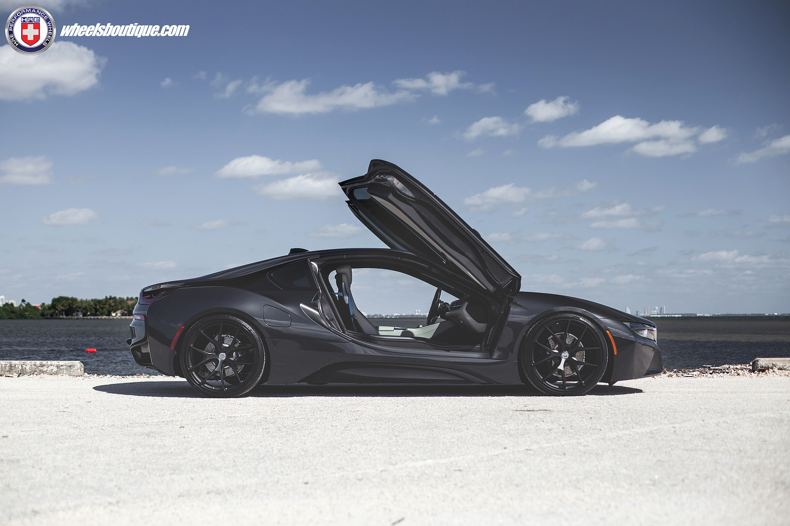 2015 BMW i8 photo