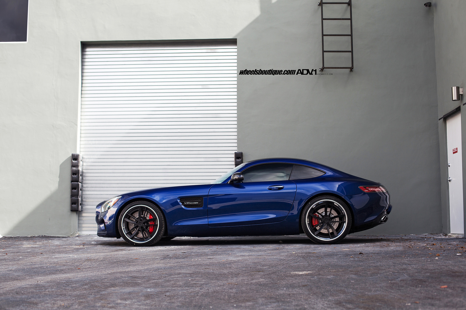 2016 Mercedes-Benz AMG GT photo
