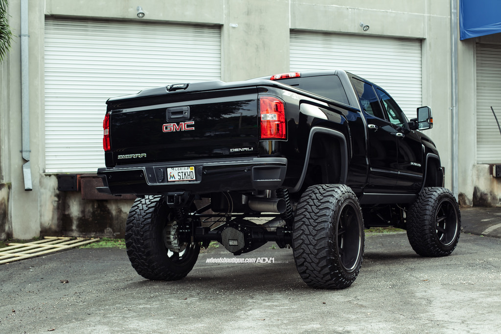 2014 GMC Sierra 2500HD photo