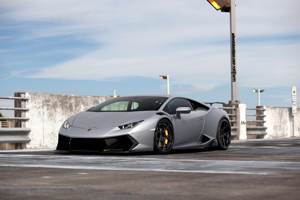 2015 Lamborghini Huracan photo