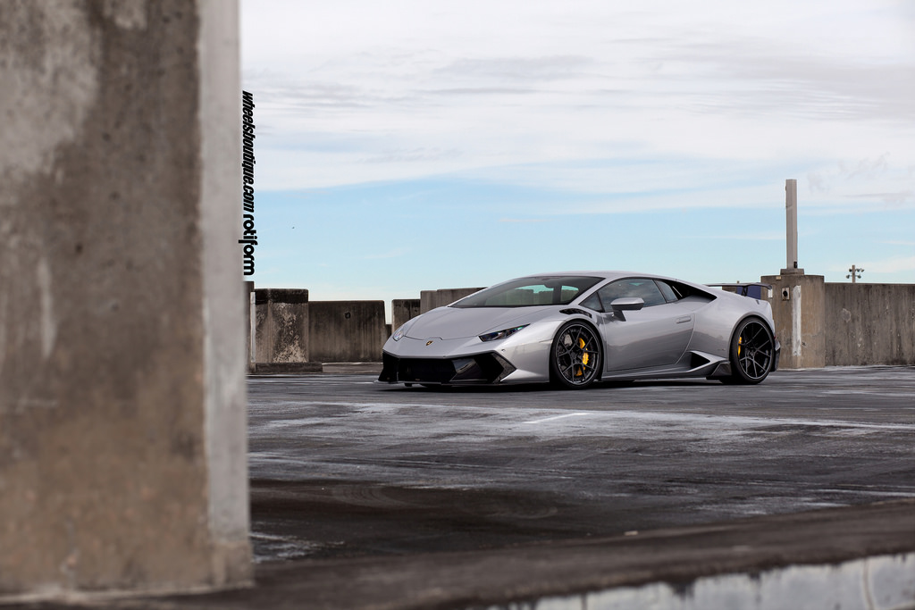 2015 Lamborghini Huracan photo