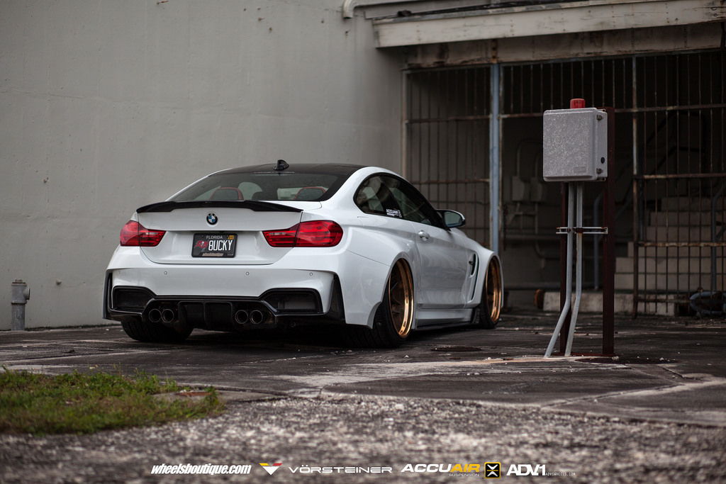 2015 BMW M4 photo