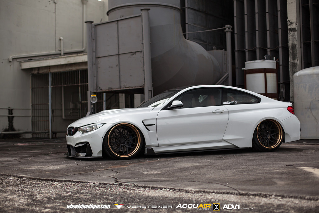 2015 BMW M4 photo