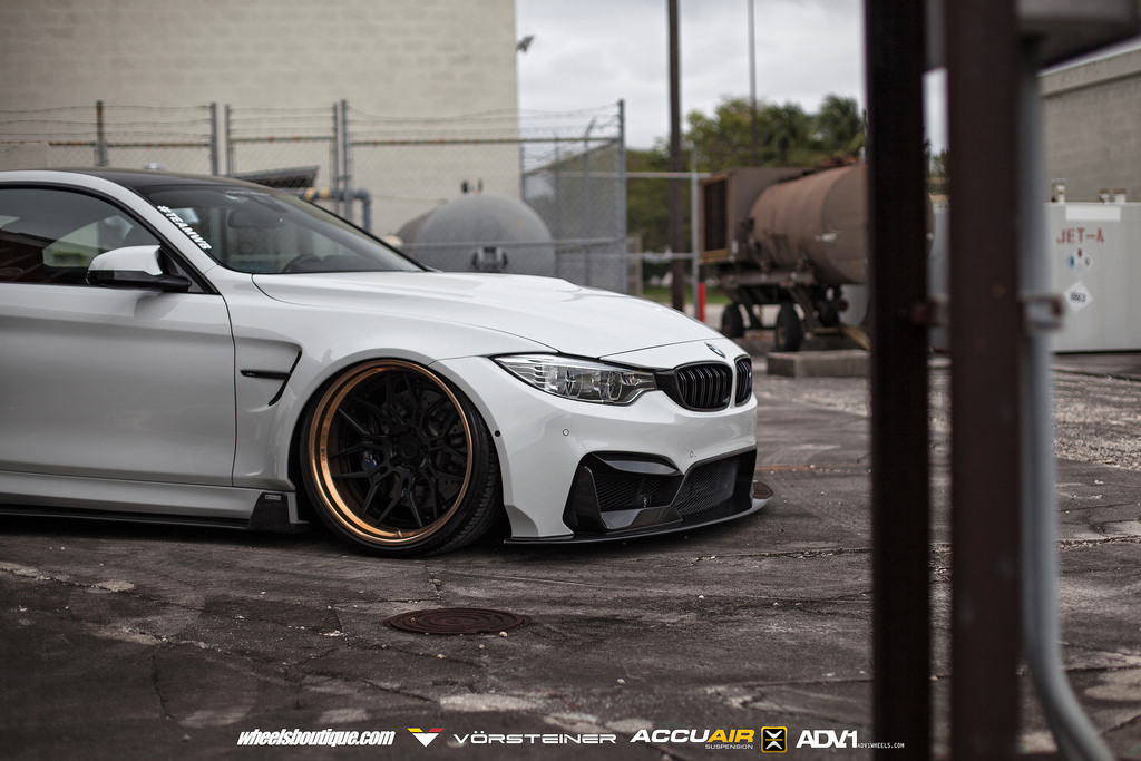 2015 BMW M4 photo