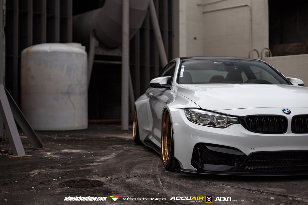 2015 BMW M4 photo
