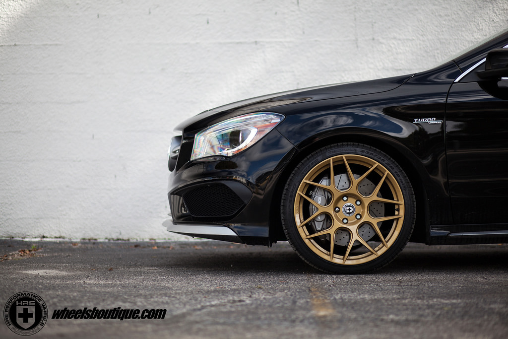 2015 Mercedes-Benz CLA-Class photo