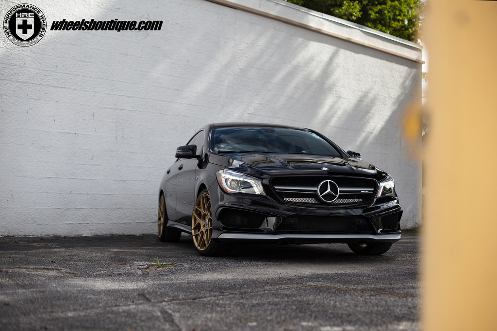 2015 Mercedes-Benz CLA-Class photo