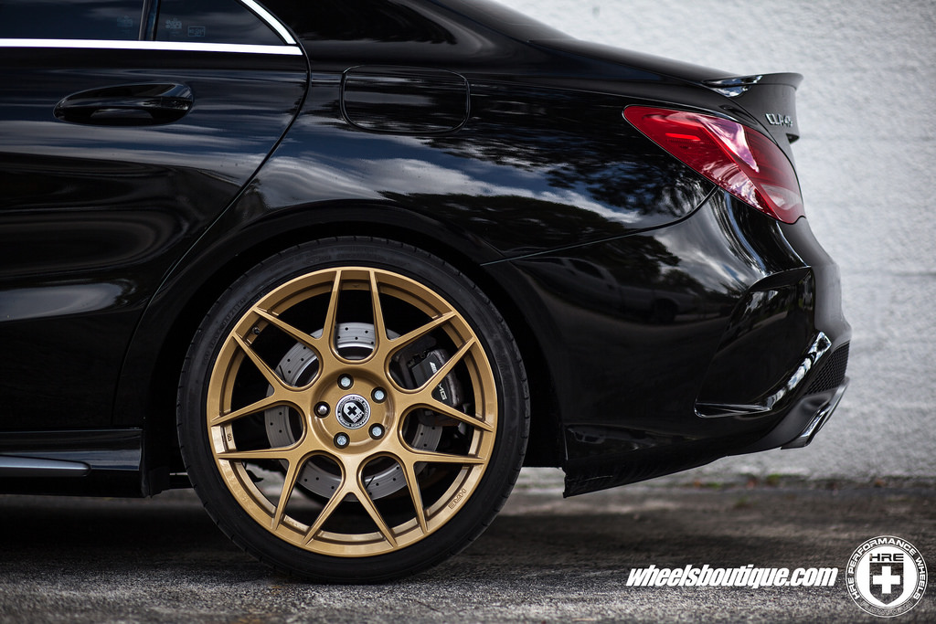 2015 Mercedes-Benz CLA-Class photo